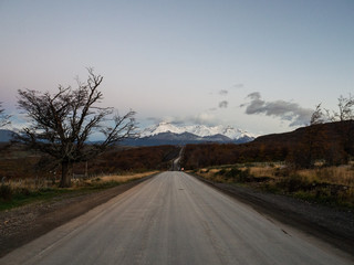 一批法律法规下月起施行！