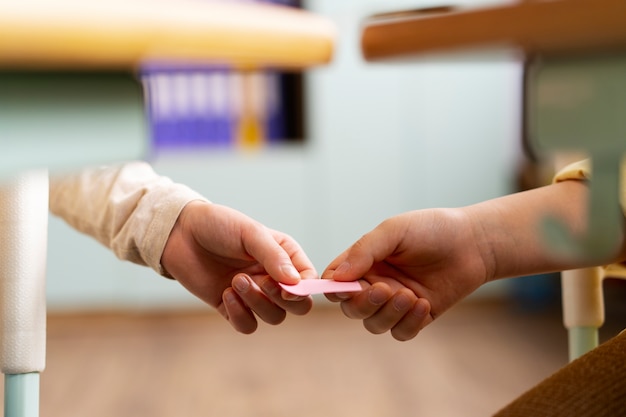 微尘什么意思？