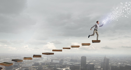 一批法律法规下月起施行！